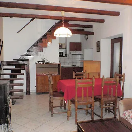 Apartman Family Hill *